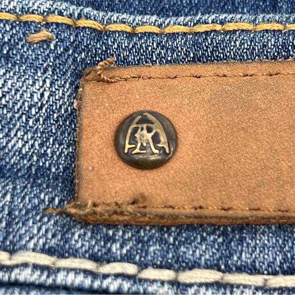 Antique Rivet Women's Blue Boot Cut Jeans - Picture 8 of 15